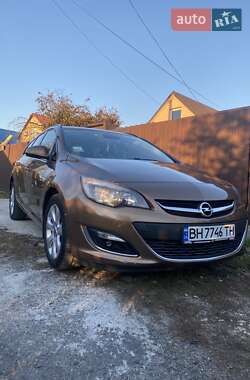 Універсал Opel Astra 2016 в Одесі