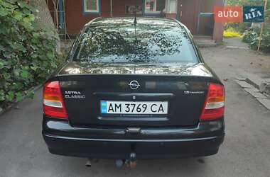 Седан Opel Astra 2008 в 