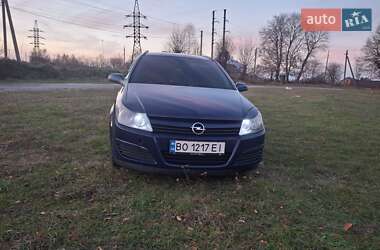 Універсал Opel Astra 2005 в Підгайцях