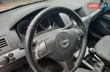 Универсал Opel Astra 2006 в Хмельницком