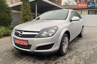 Хетчбек Opel Astra 2010 в Тальному