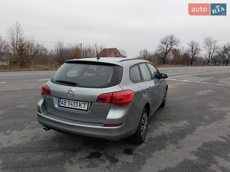 Универсал Opel Astra 2011 в Гнивани фото 3 Универсал Opel Astra 2011 в Гнивани