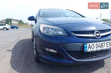 Универсал Opel Astra 2016 в Ужгороде