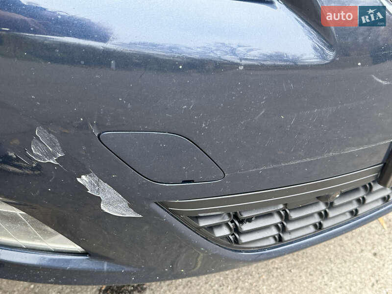 Універсал Opel Astra 2011 в Києві