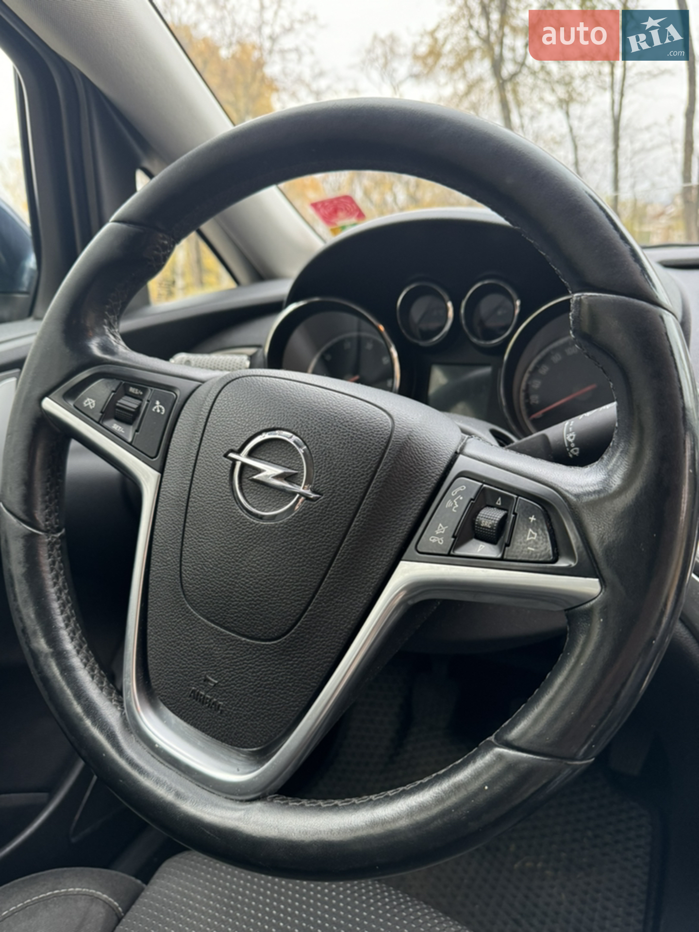 2011 Opel Astra - мініатюра 21