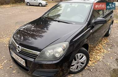 Хэтчбек Opel Astra 2005 в Киеве