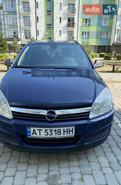 Универсал Opel Astra 2010 в 