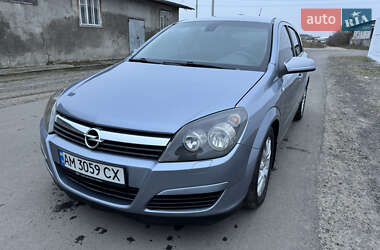 Хетчбек Opel Astra 2004 в Камені-Каширському