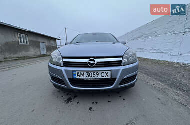 Хетчбек Opel Astra 2004 в Камені-Каширському