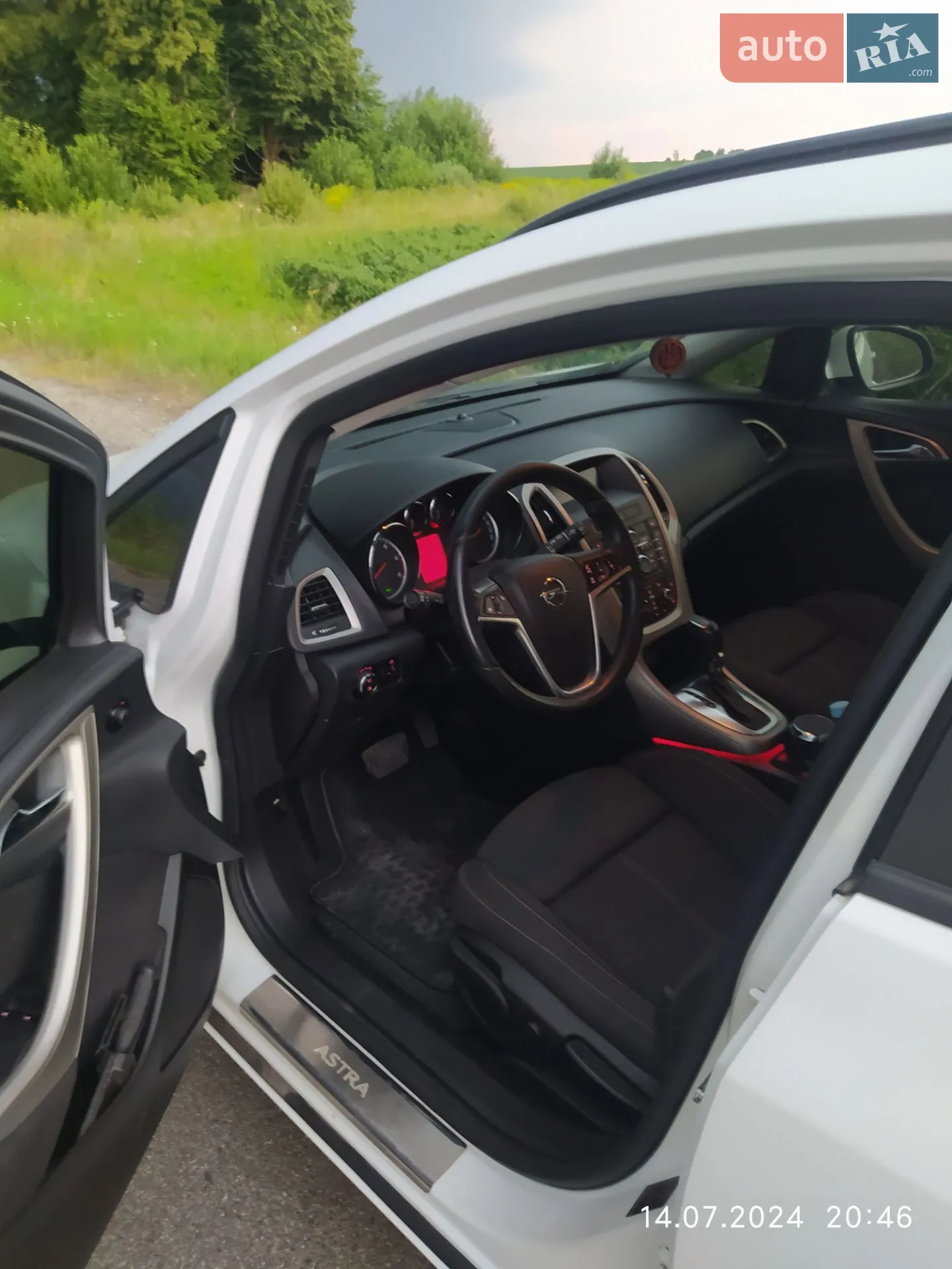 2011 Opel Astra - мініатюра 10