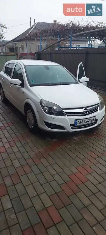 Opel Astra 2008