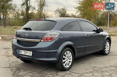 Купе Opel Astra 2006 в 