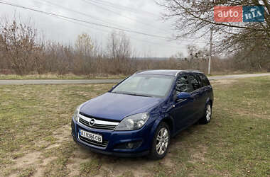 Універсал Opel Astra 2009 в Києві