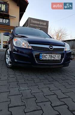 Універсал Opel Astra 2008 в Дрогобичі