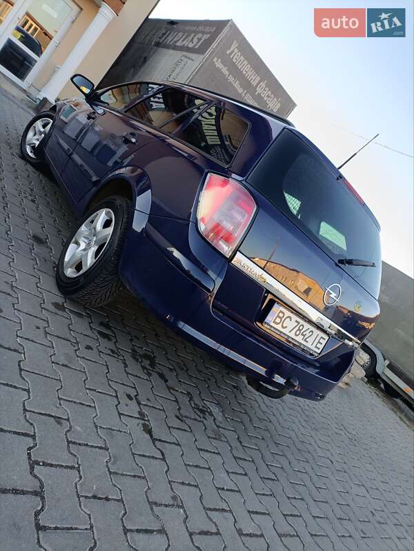 Універсал Opel Astra 2008 в Дрогобичі