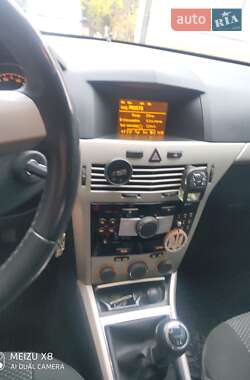 Універсал Opel Astra 2008 в 