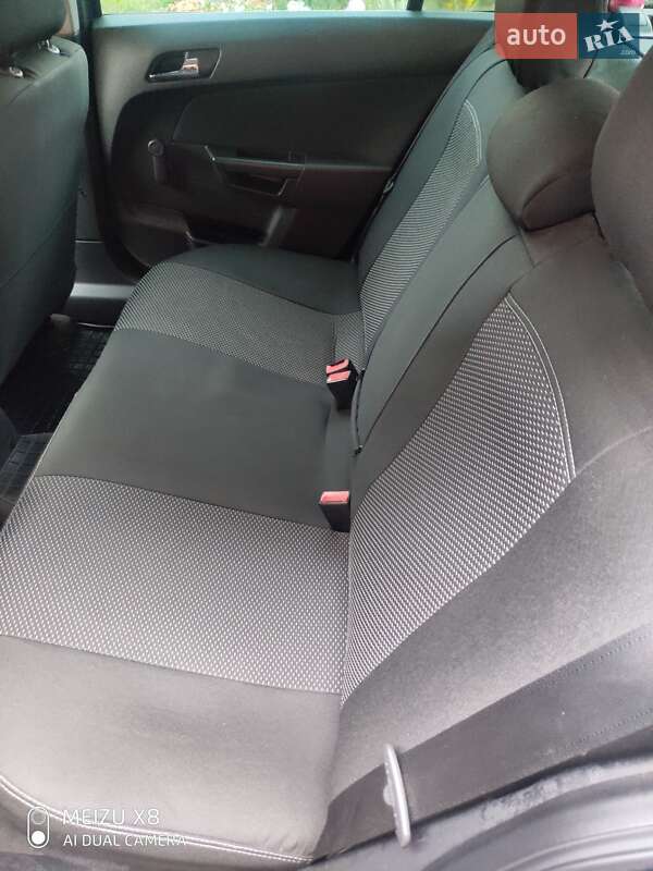 Универсал Opel Astra 2008 в Одессе