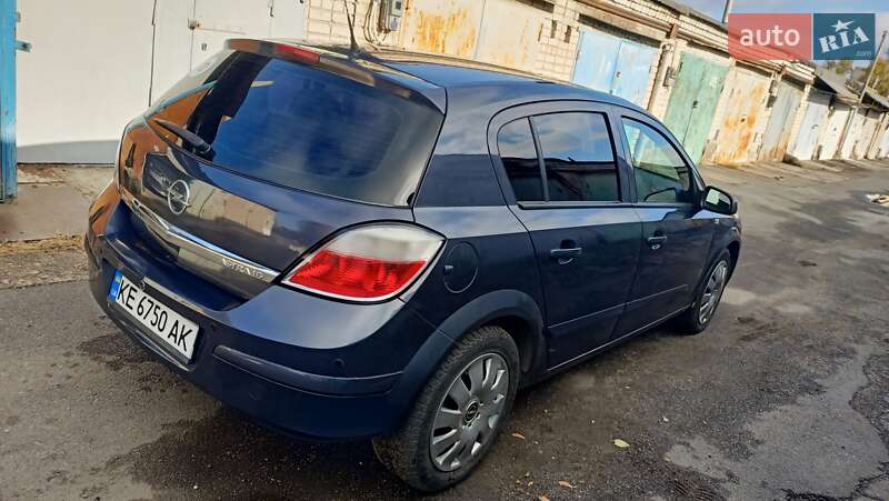 Opel Astra 2007
