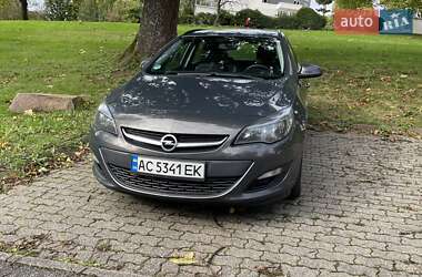 Універсал Opel Astra 2014 в Луцьку