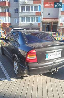 Седан Opel Astra 2006 в Хмельницком