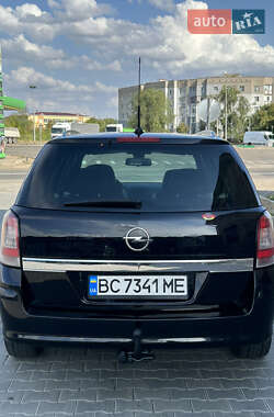 Универсал Opel Astra 2007 в Вознесенске