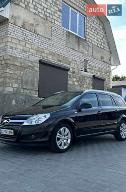 Универсал Opel Astra 2007 в Вознесенске