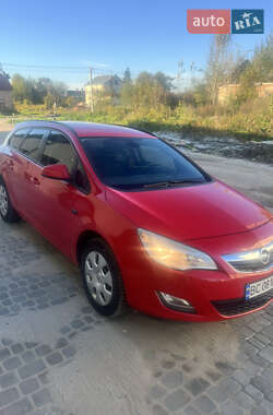 Универсал Opel Astra 2011 в Самборе