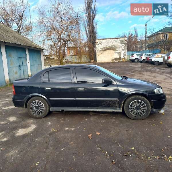 Седан Opel Astra 2007 в Николаеве