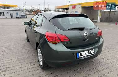 Хетчбек Opel Astra 2010 в Луцьку