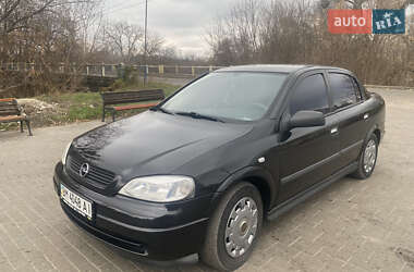 Седан Opel Astra 2008 в Ахтырке