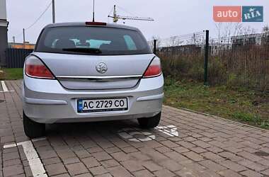 Хетчбек Opel Astra 2005 в Луцьку