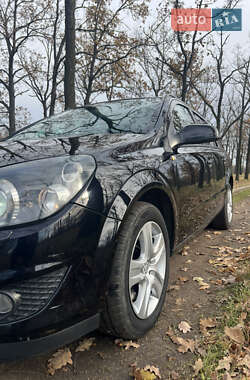 Универсал Opel Astra 2008 в Измаиле