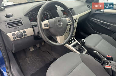 Универсал Opel Astra 2007 в Лубнах