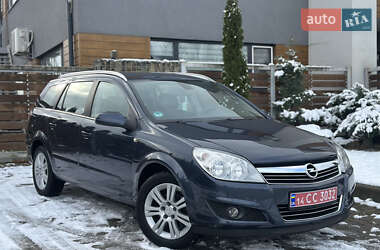 Універсал Opel Astra 2009 в Стрию