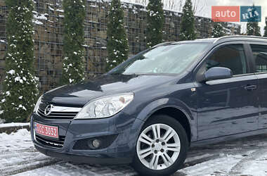 Універсал Opel Astra 2009 в Стрию