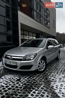 Универсал Opel Astra 2005 в Львове