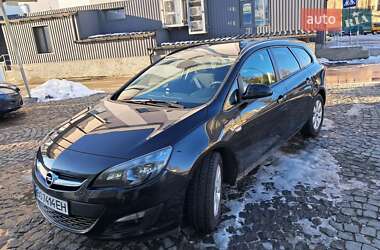 Універсал Opel Astra 2015 в Чорткові