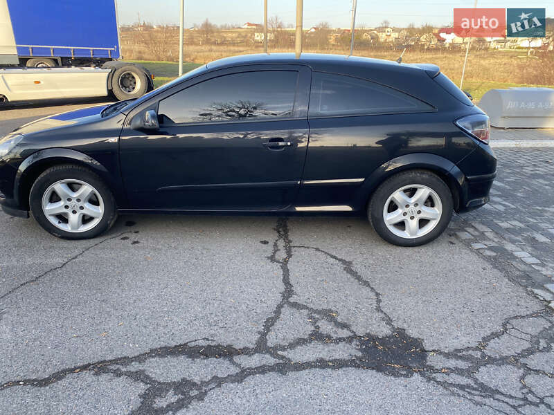 Хэтчбек Opel Astra 2008 в Львове