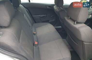 Хетчбек Opel Astra 2006 в Харкові