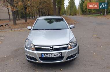 Хэтчбек Opel Astra 2006 в Харькове