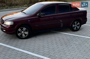 Седан Opel Astra 2007 в Львове