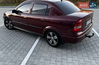 Седан Opel Astra 2007 в Львове