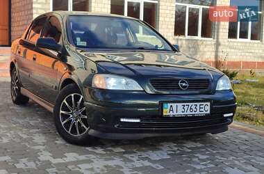 Седан Opel Astra 2003 в Турке