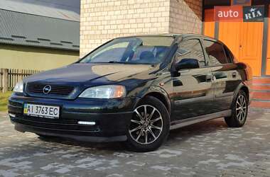 Седан Opel Astra 2003 в Турке