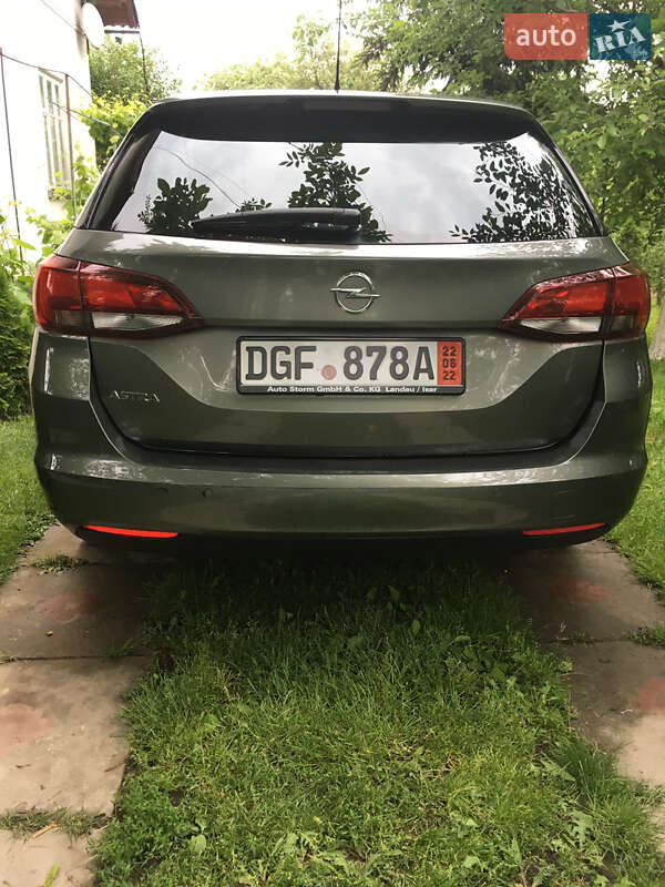 Універсал Opel Astra 2017 в Бучачі