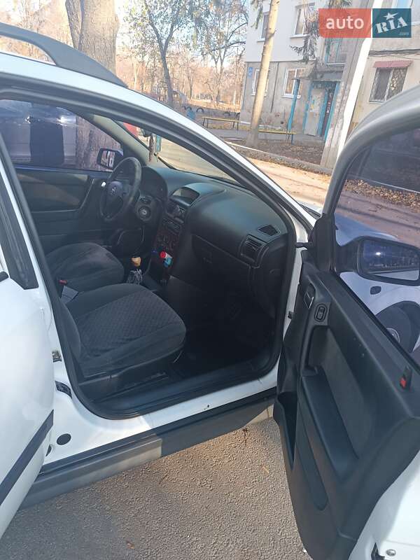 Универсал Opel Astra 2001 в Харькове
