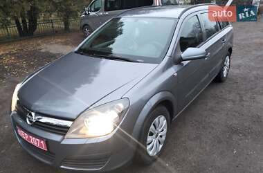 Универсал Opel Astra 2006 в Луцке