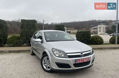 Хэтчбек Opel Astra 2005 в Днепре