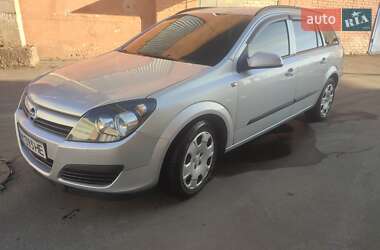 Универсал Opel Astra 2005 в Житомире