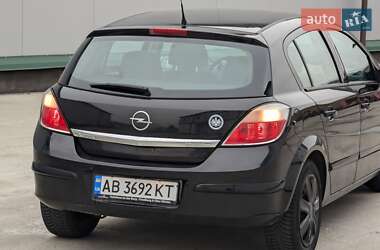 Хэтчбек Opel Astra 2005 в Виннице